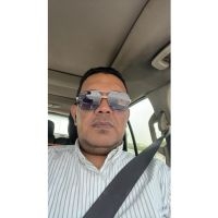 ايمن أمام 